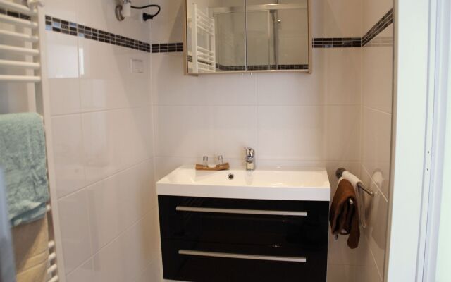 CheckVienna – Apartment Huglgasse