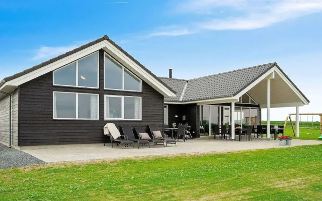 18 Person Holiday Home in Bogense
