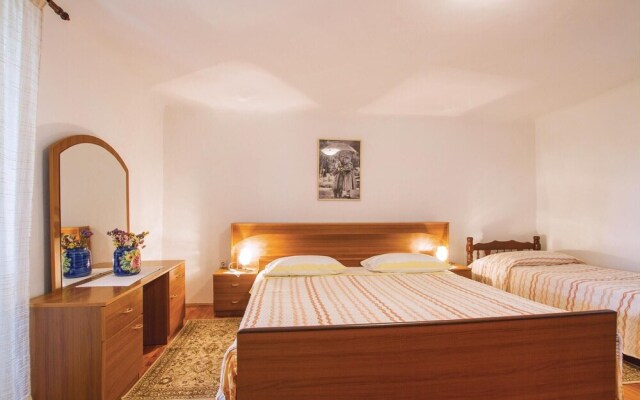 Amazing Home in Labin With 2 Bedrooms and Wifi