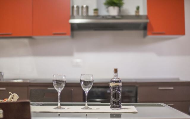 Panoramic Villa With Pool, Near the Beach