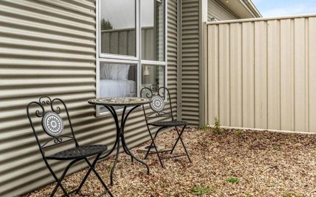 Stylish and Spacious Launceston Villa + Free Wifi