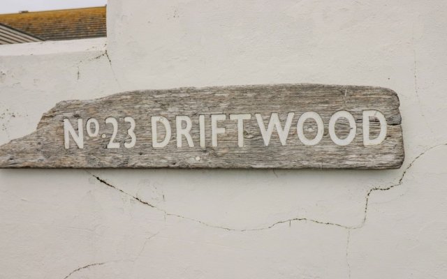 Driftwood, 23 Roa Island