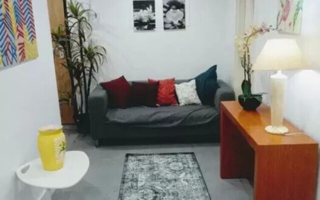 D And N House Hostel