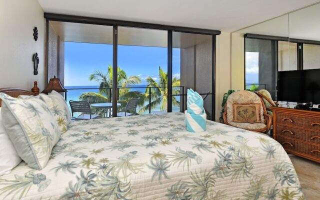 Mahana 713 by RedAwning