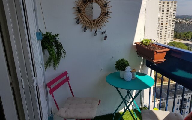 Grand T2 Confortable avec Balcon