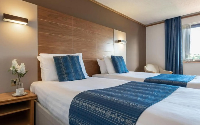 Passage House Hotel