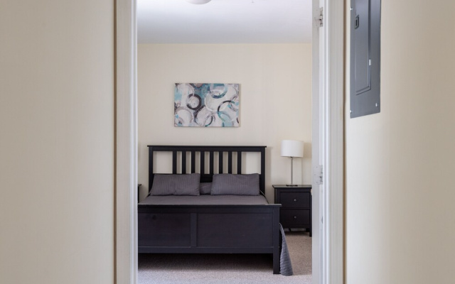 Coral Way by GWC
