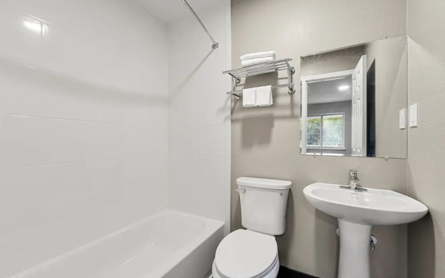 Efficiency Lodge Decatur
