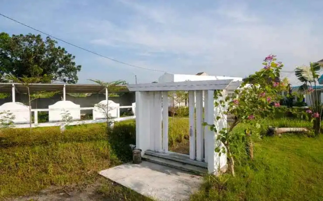 Wabisabi Villa – Outside – Sewon