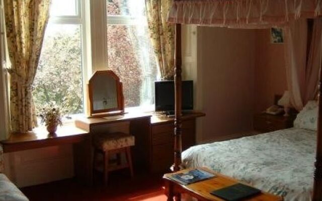 Ravenshill House Hotel