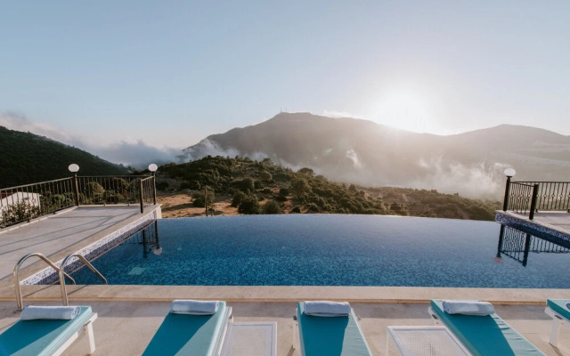 Villa Gedimc by Akdenizvillam