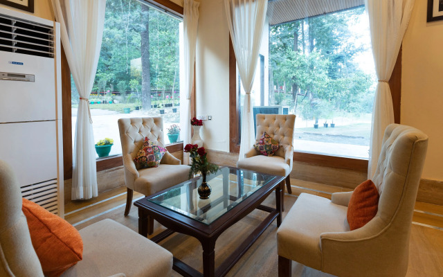 Punarnava Resort & Spa