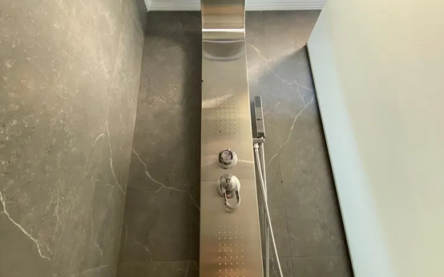 Kalamata Garden Haven - Escape Amidst Greenery