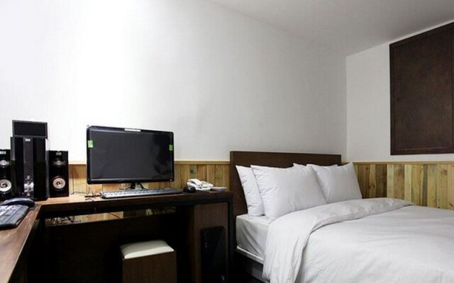 Cheonho Mong Hotel