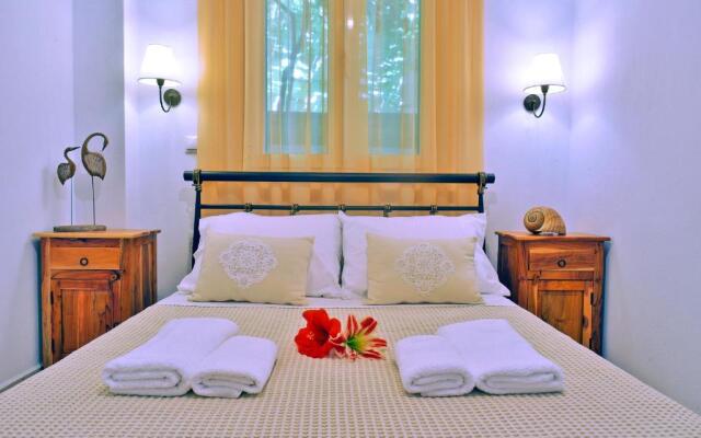 House in Εndless green - Arethousa, Ikaria