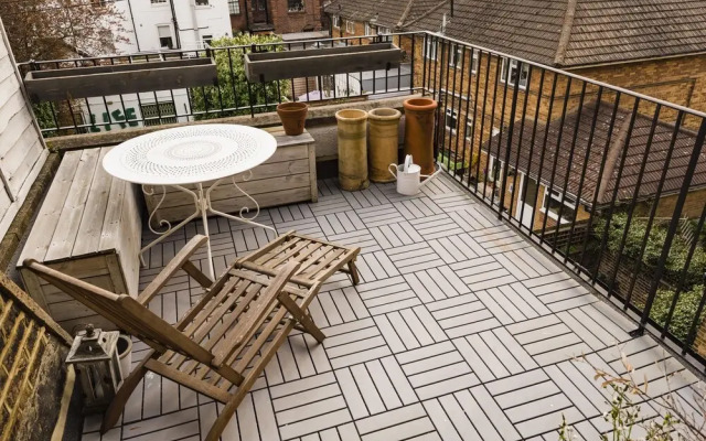 Panoramic Hammersmith Home Near The River Thames