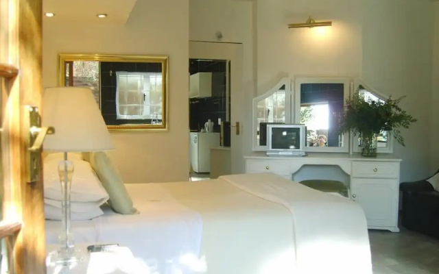 Emerald Guest House Springs