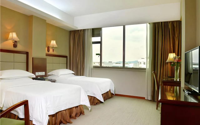 Vienna Hotel Meizhou Mei County Airport