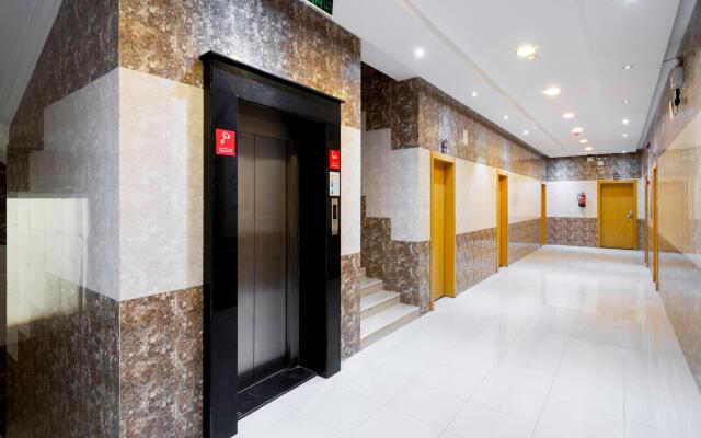 Silent Room Hotel by OYO Rooms