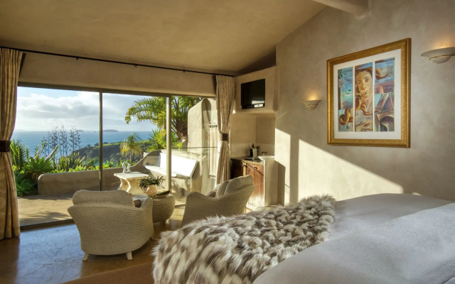 Delamore Lodge