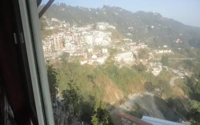 Hotel Landour Residency