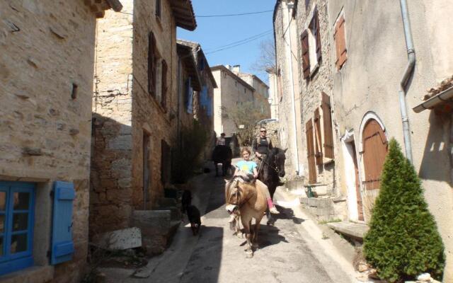 Gite au Lac du Gouyre