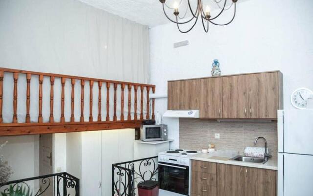 Seaside Family house with playground - El Zachos