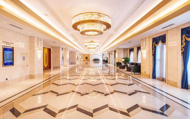 Howard Johnson New District Plaza Ziyang