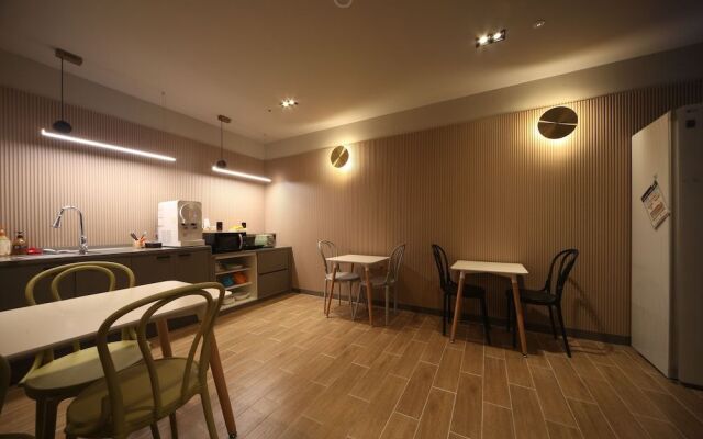 Hotel OU