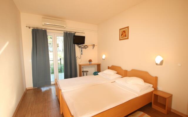 Arlen Guesthouse