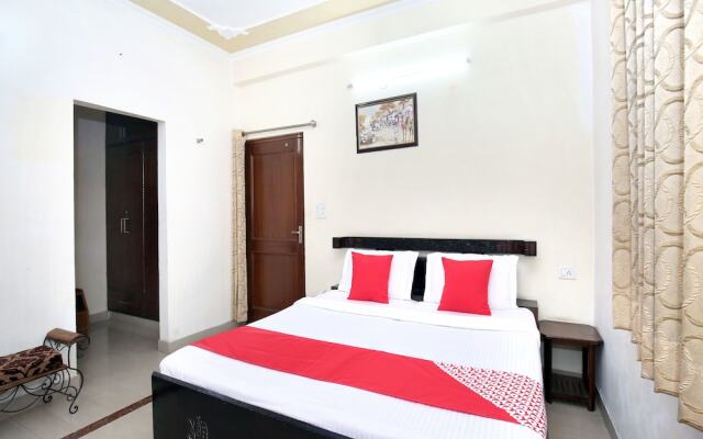 OYO 13428 Home Studios Barogh Valley