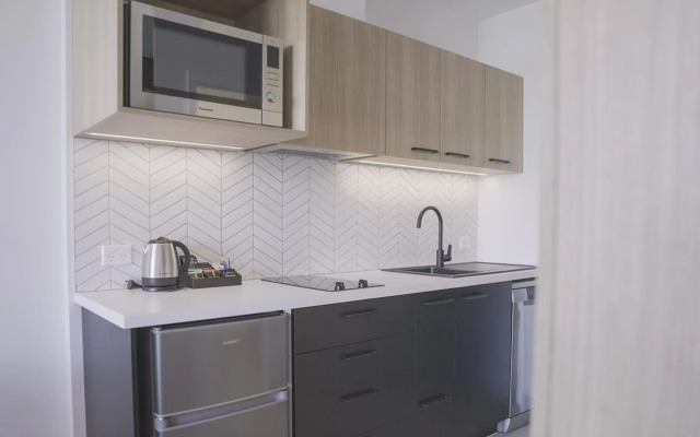 Rooftop Retreat - Mount Maunganui Holiday Home