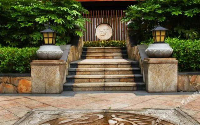 Baoshan Hotspring Hotel