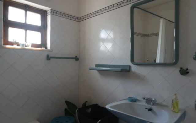 A11- Windmill Apartment With View by Dreamalgarve