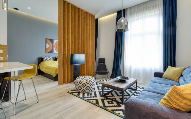 Creative Apartment - Andrássy Ave.