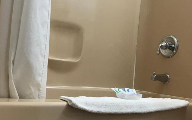 Budget Inn Marinette
