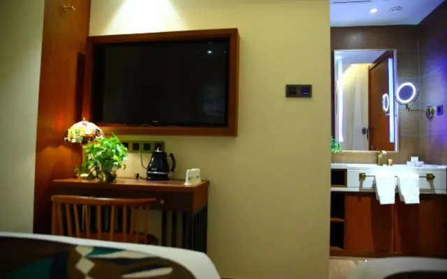 CHEERMAY HOTELS (Beijing Tiananmen Square store)