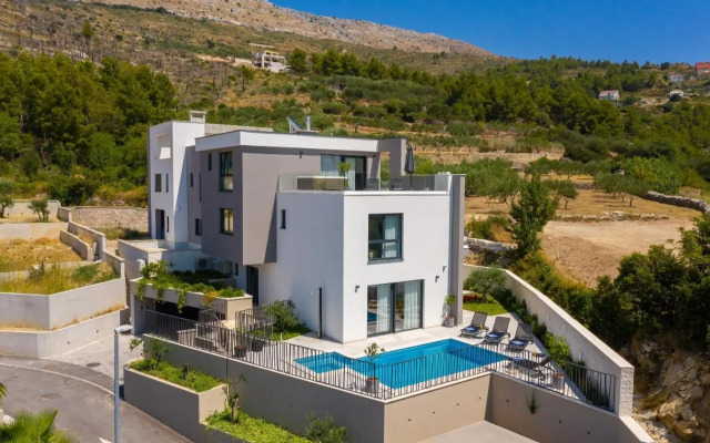 Villa 9