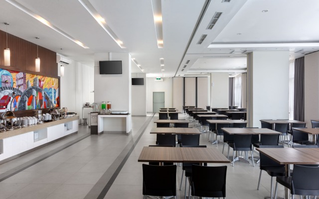 Amaris Hotel Slipi
