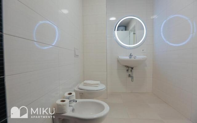 Miku Apartment-Elegant 1BD Apartment At Olympic Residence