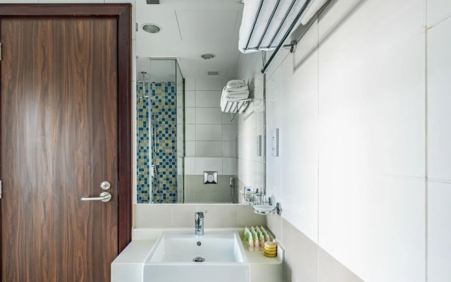 LUX Holiday Home - Azure Residence 1