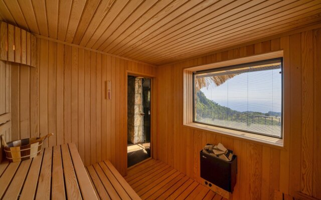 Villa Pine Private Located in a Quiet and Picturesque Location