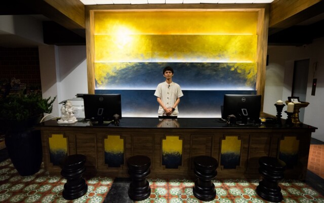 THEE Kashatharn by TH District