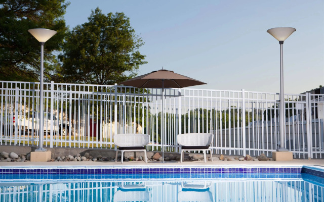 Sheraton Pittsburgh Airport Hotel