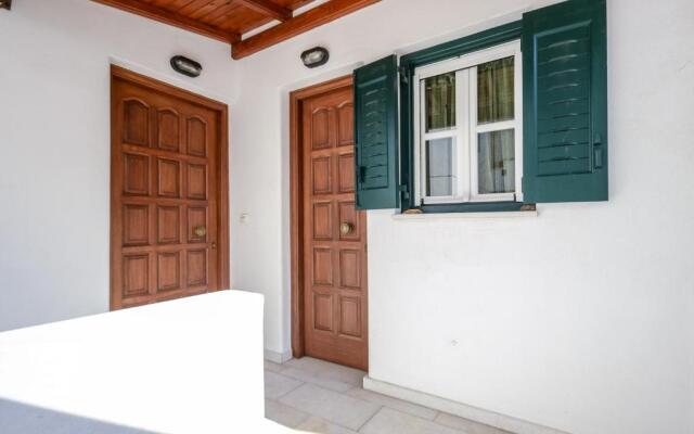Naxos House