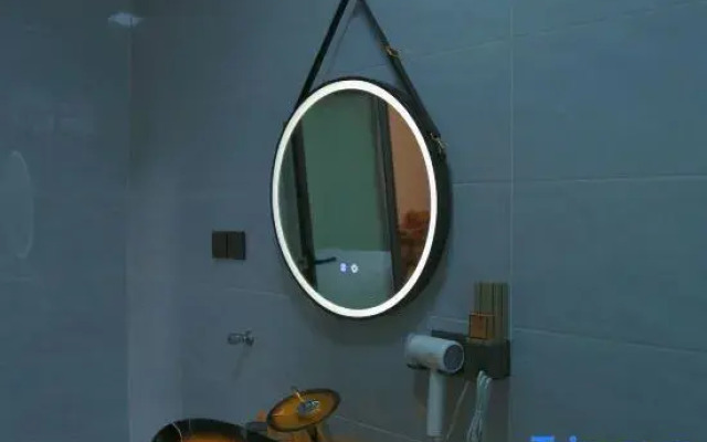 Zhijian Mountain Lodge