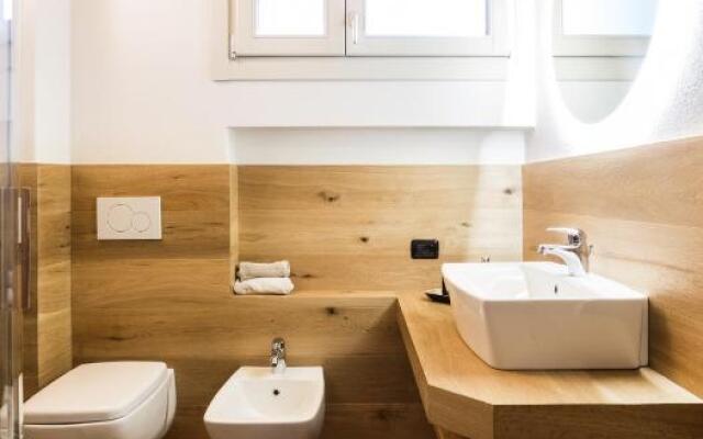 Miki's Home - 2 Bagni E Giardino Privato