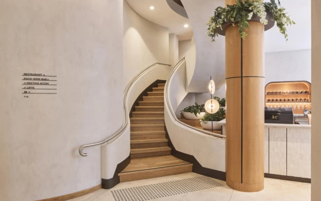 Rydges Australia Square Hotel