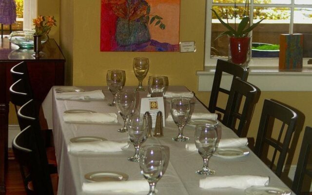 The Monte Vista Hotel
