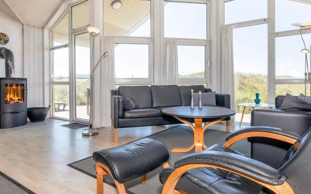 10 Person Holiday Home in Lokken